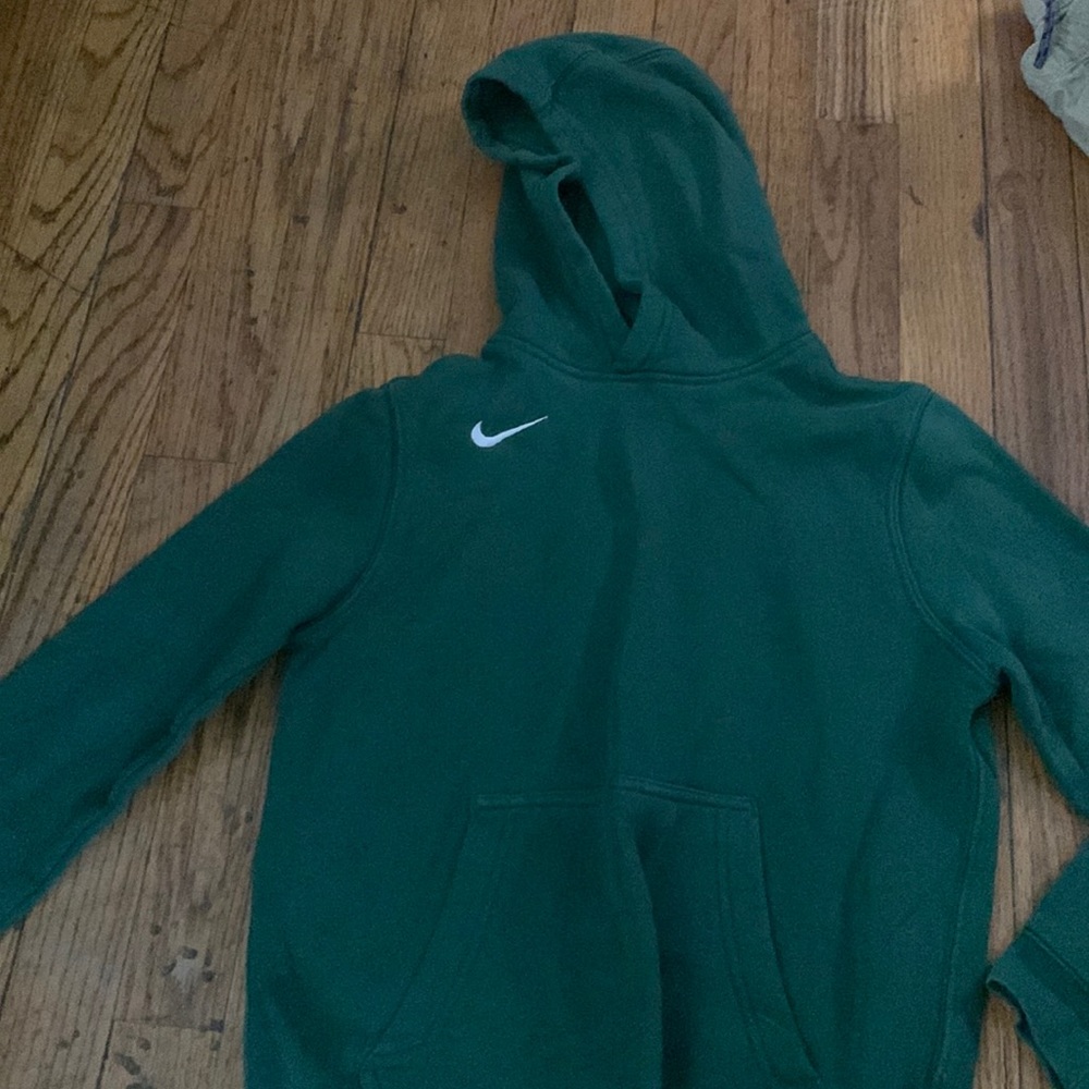 Nike boy hoodie size Medium